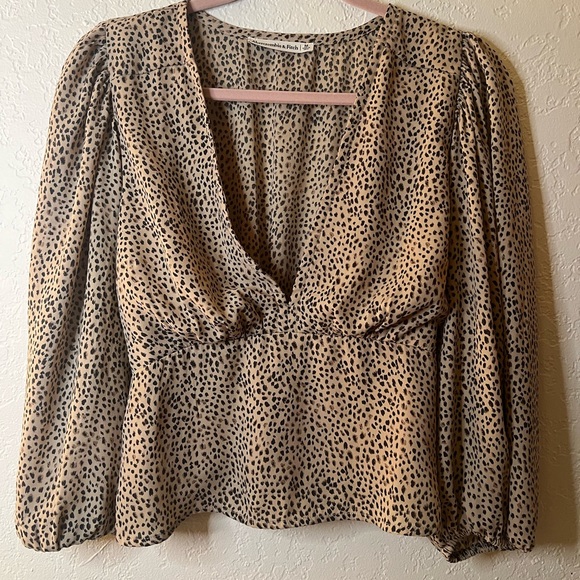 Abercrombie & Fitch Tops - Abercrombie Leopard Print plunge Neck Blouse